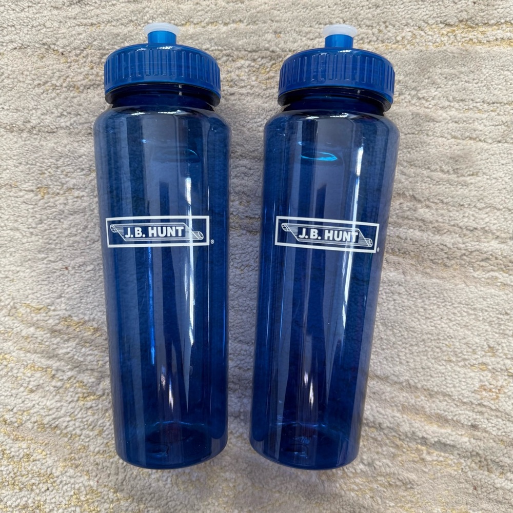 J.B. Hunt Blue Reusable Water Bottles Set of 2 Size 24oz. RARE Trucker Swag